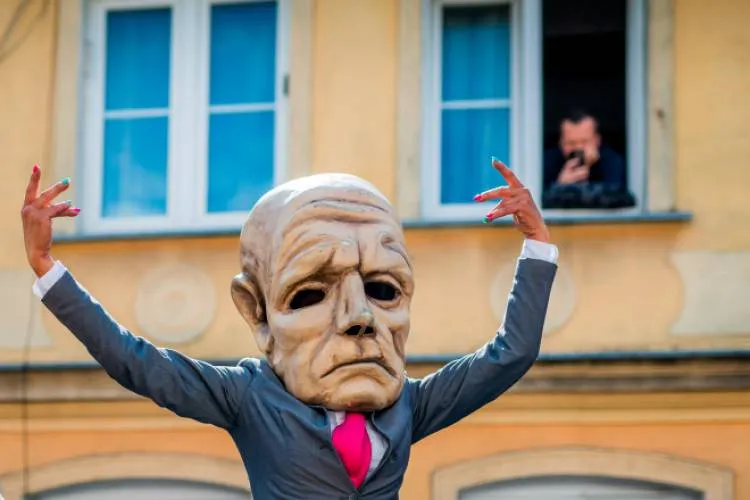4 października na sądeckim rynku odbędzie się spektakl Teatru KTO pt. „Peregrinus"
