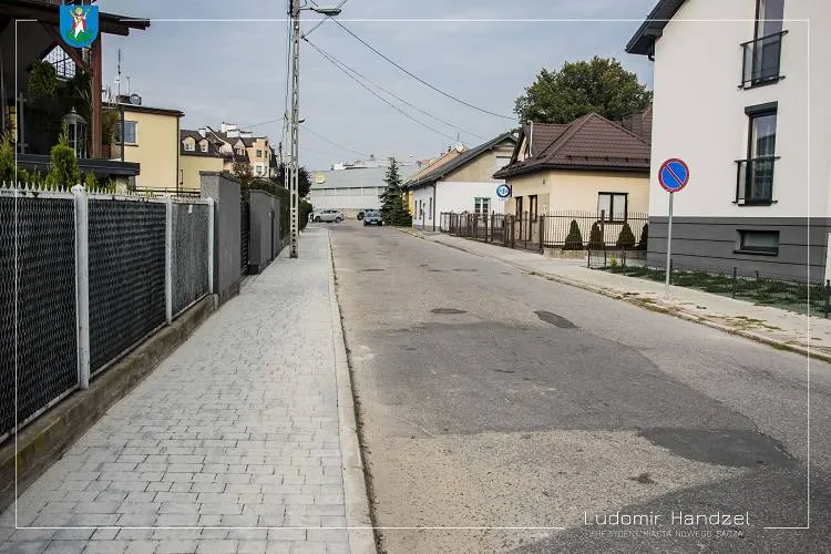 Zakończyły się prace przy budowie chodnika przy ul. Stramki oraz na ul. Kosynierów Nowy Sącz