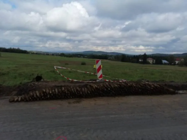 Rozdziele: niecodzienne znalezisko podczas robót drogowych
