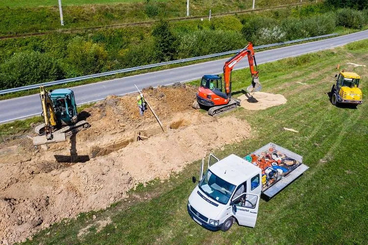 Trwa rozbudowa sieci kanalizacyjnej w Gminie Grybów