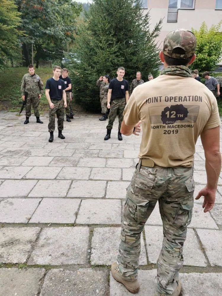 Pogranicznicy szkolili młodzież z Tymbarku