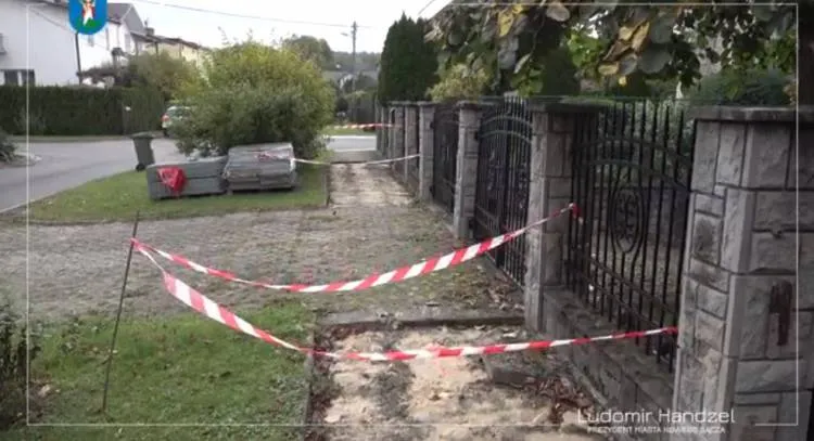 Chodnik przy ul. Brodowskiej remontowany