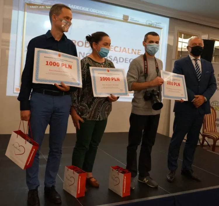 Złote i Srebrne Jabłka Sądeckie oraz Sądeckie Laury Turystyczne rozdane najlepszym