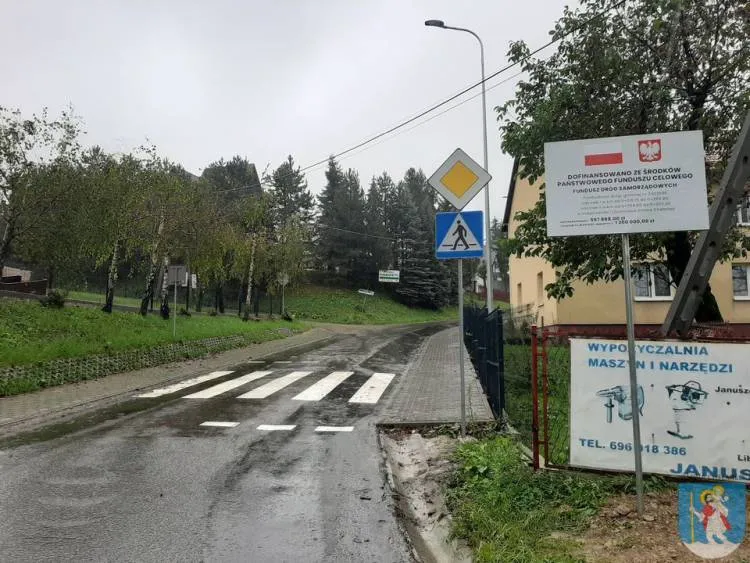 Zakończyła się przebudowa drogi gminnej w Librantowej 