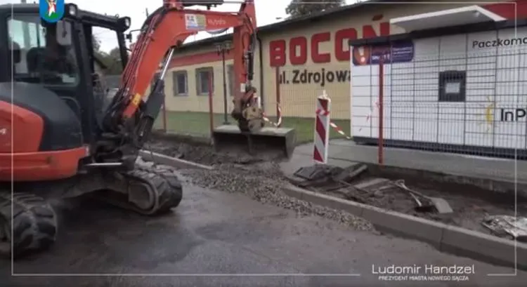 Rozpoczęła się budowa chodników na Osiedlu Przetakówka