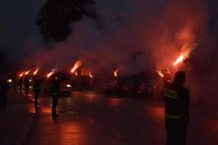 Strażacy z OSP Korzenna mają "nowy" samochód pożarniczy marki MAN