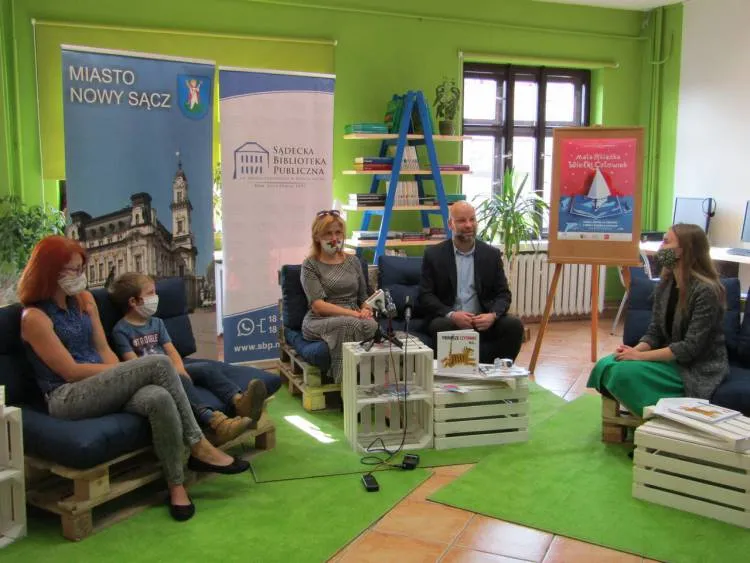 Sądecka Biblioteka Publiczna dołączyła do projektu czytelniczego "Mała Książka - Wielki Człowiek"