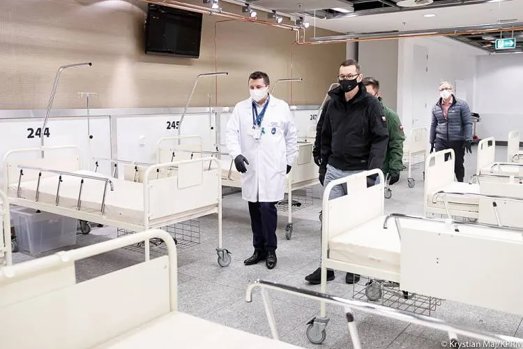 Rusza szpital tymczasowy na PGE Stadionie Narodowym w Warszawie