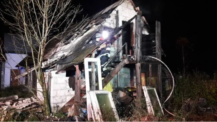 Tragiczny pożar w Maciejowej. Strażacy znaleźli spalone zwłoki mężczyzny