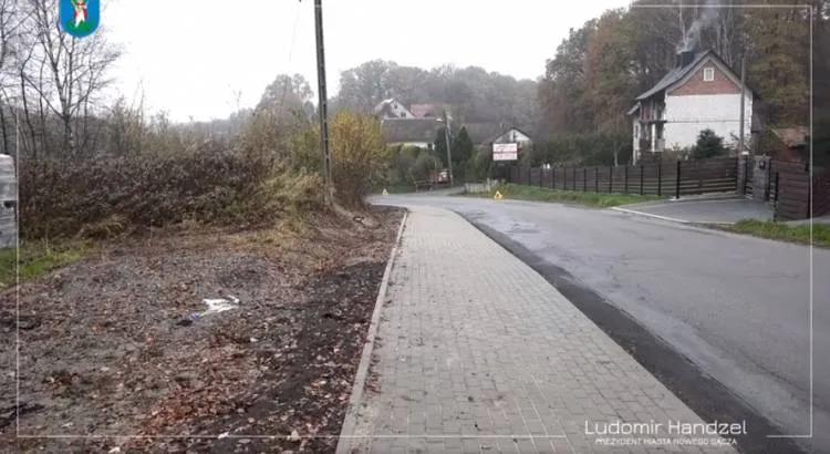 Zakończyła się budowa nowego chodnika przy ul. Długoszowskiego