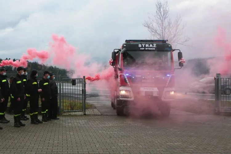 OSP Wysokie ma nowy wóz strażacki
