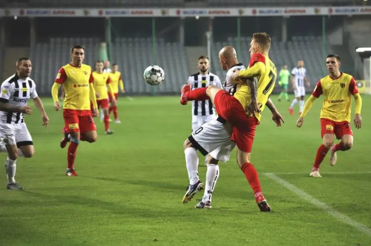 Porażka Sandecji w meczu z Koroną Kielce