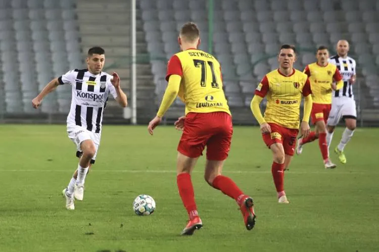 Porażka Sandecji w meczu z Koroną Kielce