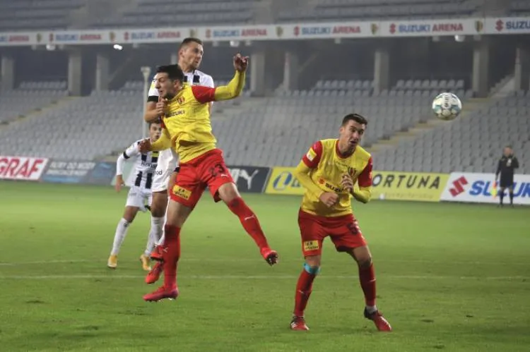 Porażka Sandecji w meczu z Koroną Kielce