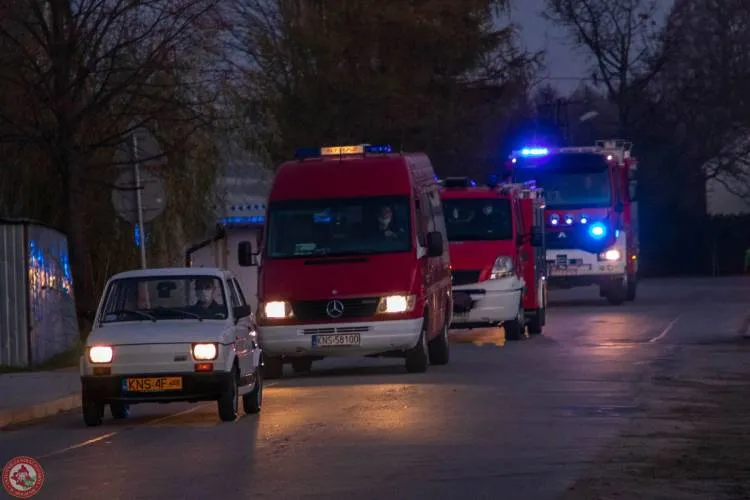 Druhowie z OSP Mogilno mają nowy wóz strażacki
