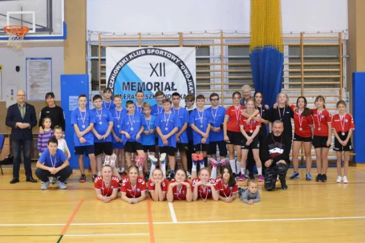 Uczniowski Klub Sportowy ,,Dwójka” Nowy Sącz zorganizował ,,Dzień Piłki Ręcznej”