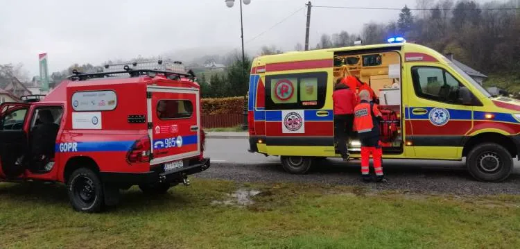 Czwórka turystów zabłądziła w rejonie Radziejowej. Pomogli GOPR-owcy
