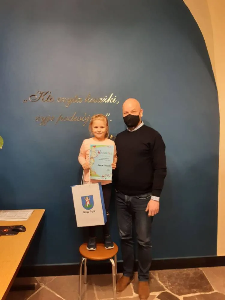 Sądecka Biblioteka Publiczna nagrodziła laureatów Konkursu „Mój ulubiony bohater literacki”