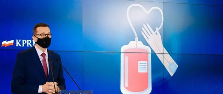 Pokonałeś COVID-19? Oddaj osocze! Sprawdź, jak to zrobić i co Ci przysługuje