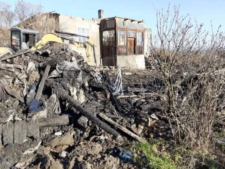 Skrzętla Rojówka: Pożar poddasza budynku mieszkalnego