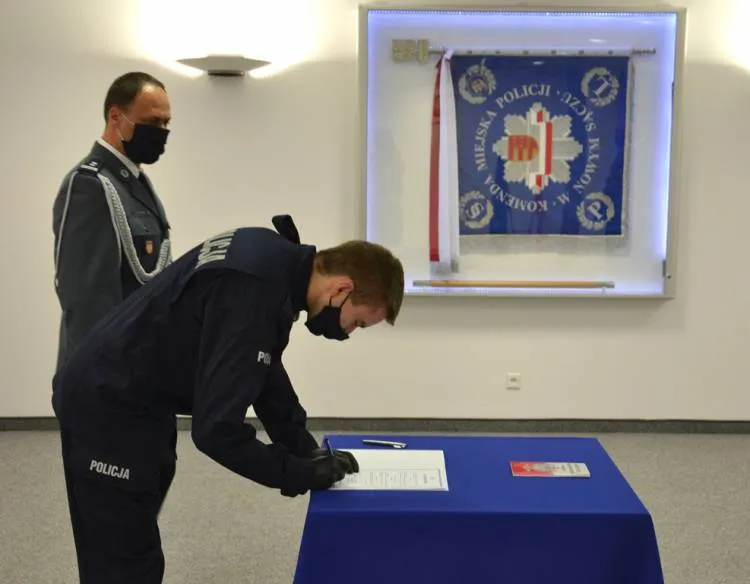 Szeregi sądeckiej Policji zasilił nowy funkcjonariusz