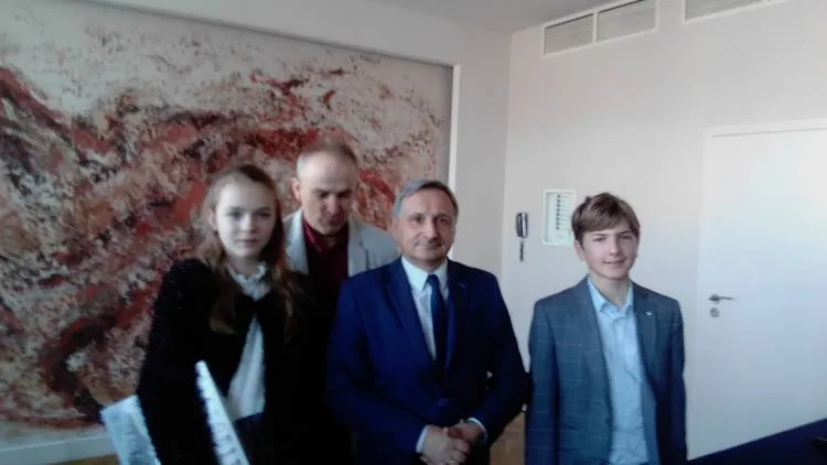 Uczniowie Szkoły Podstawowej w Świniarsku stypendystami Ministra Edukacji Narodowej 