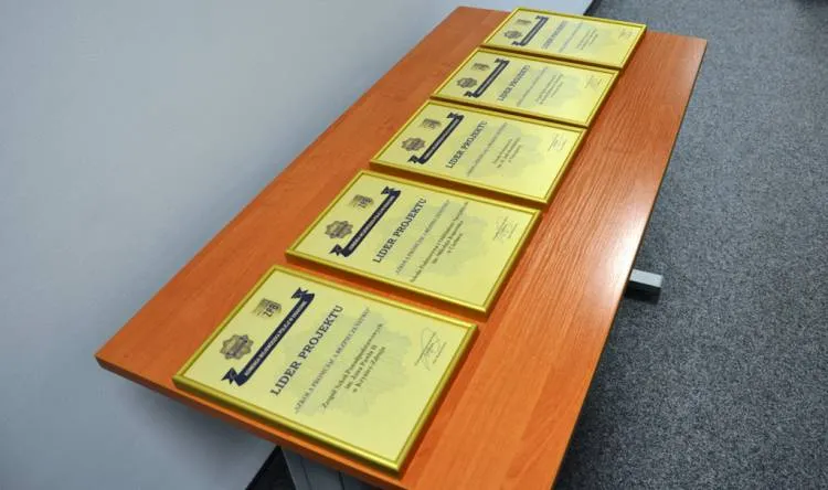 5 sądeckich placówek z Certyfikatem LIDERA Projektu „Szkoła Promująca Bezpieczeństwo”