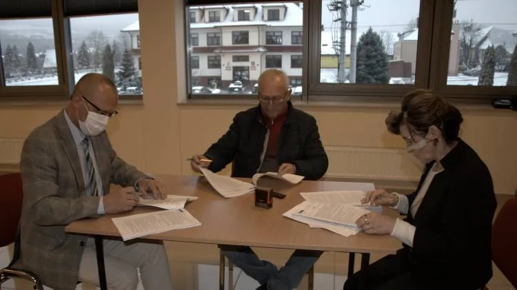 Tęgoborze: Droga gminna będzie przebudowana. Powstanie też zatoka autobusowa