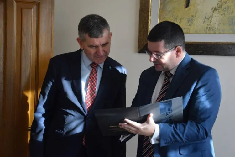 Dyrektor Instytutu Słowackiego w Warszawie Adrián Kromka z wizytą w Starym Sączu 