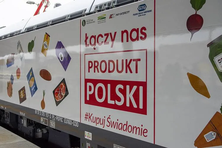 PKP Intercity rozszerza flotę o 30 nowoczesnych lokomotyw Griffin wyprodukowanych przez Newag