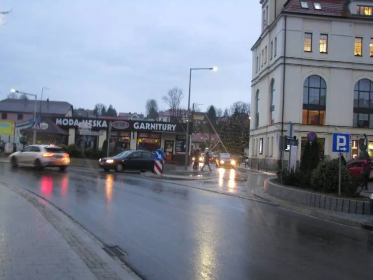 Limanowa: Ruch kołowy i pieszy ul. J. Marka przywrócony