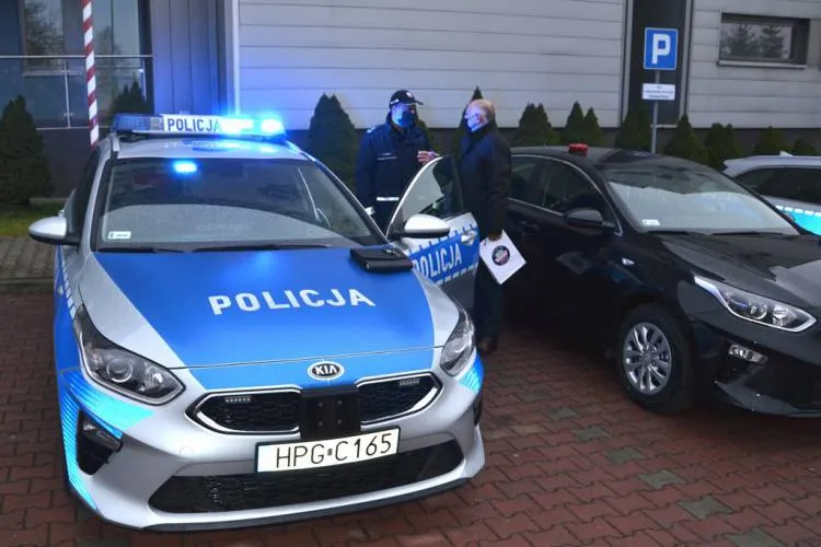 Sądecka Policja ma trzy nowe radiowozy