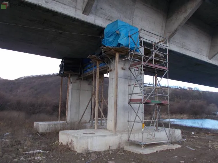Konstrukcja mostu na rzece Dunajec w miejscowości Kurów ma już 540 m długości