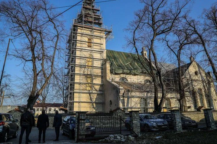 Marszałek Witold Kozłowski z wizytą w sądeckich gminach