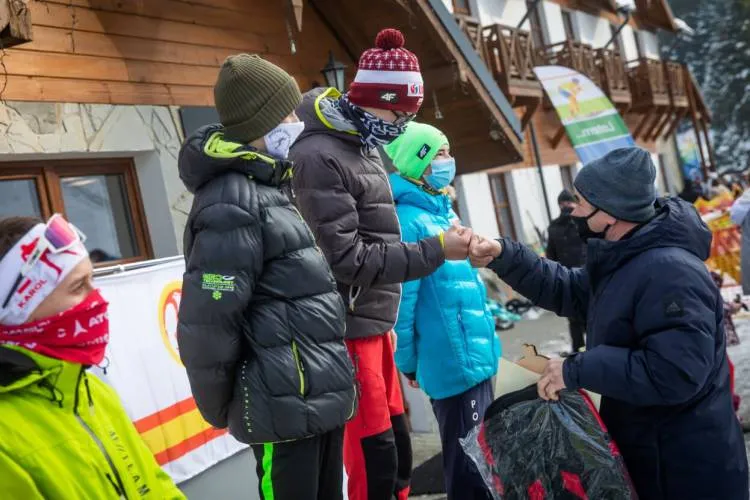 W Centrum Sportów Zimowych w Ptaszkowej odbyła się XII Małopolska Szkolna Liga w Biegach Narciarskich