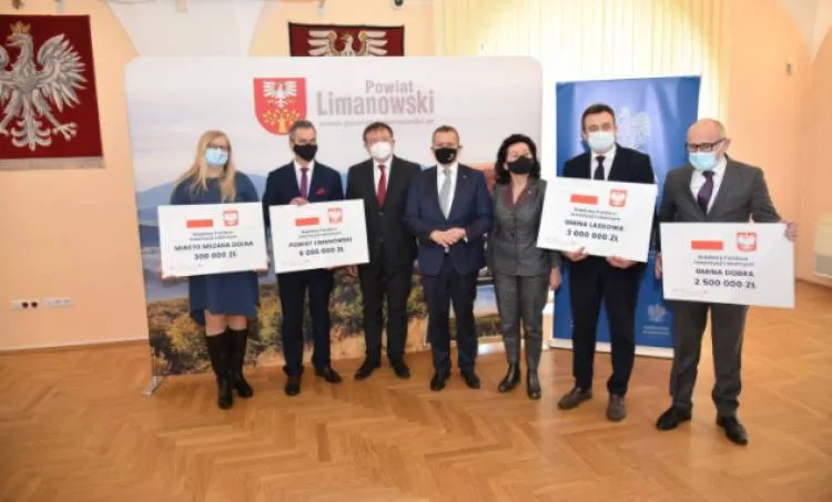 Powiat Limanowski z dofinansowaniem z Rządowego Funduszu Inwestycji Lokalnych