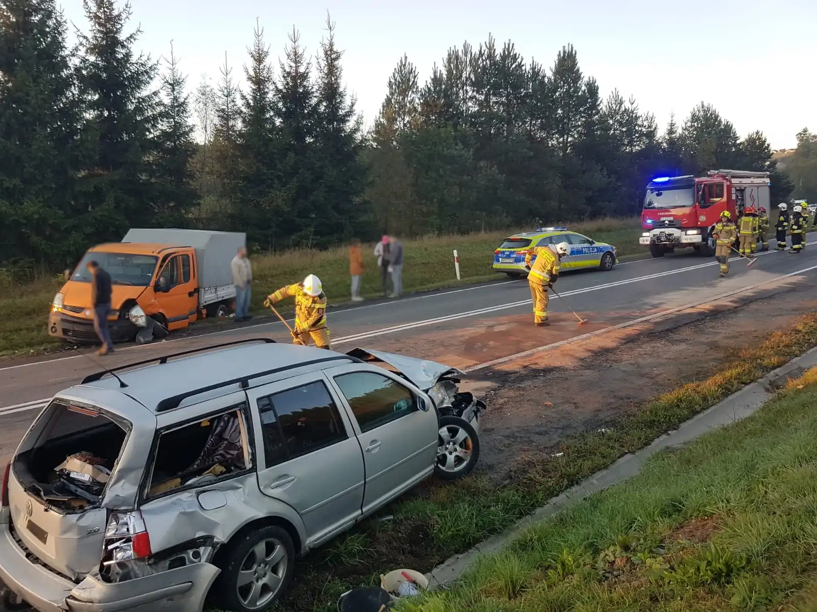 Wypadek na DK28 w Starej Wsi