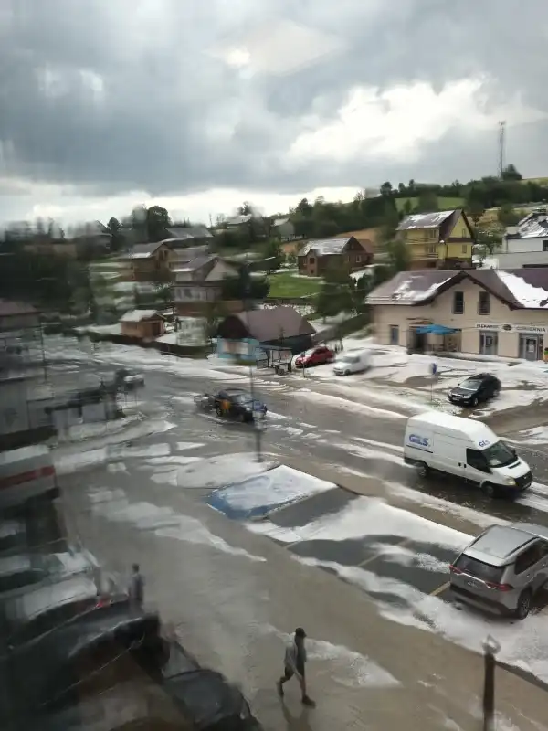 Potężne gradobicie nad Gminą Korzenna