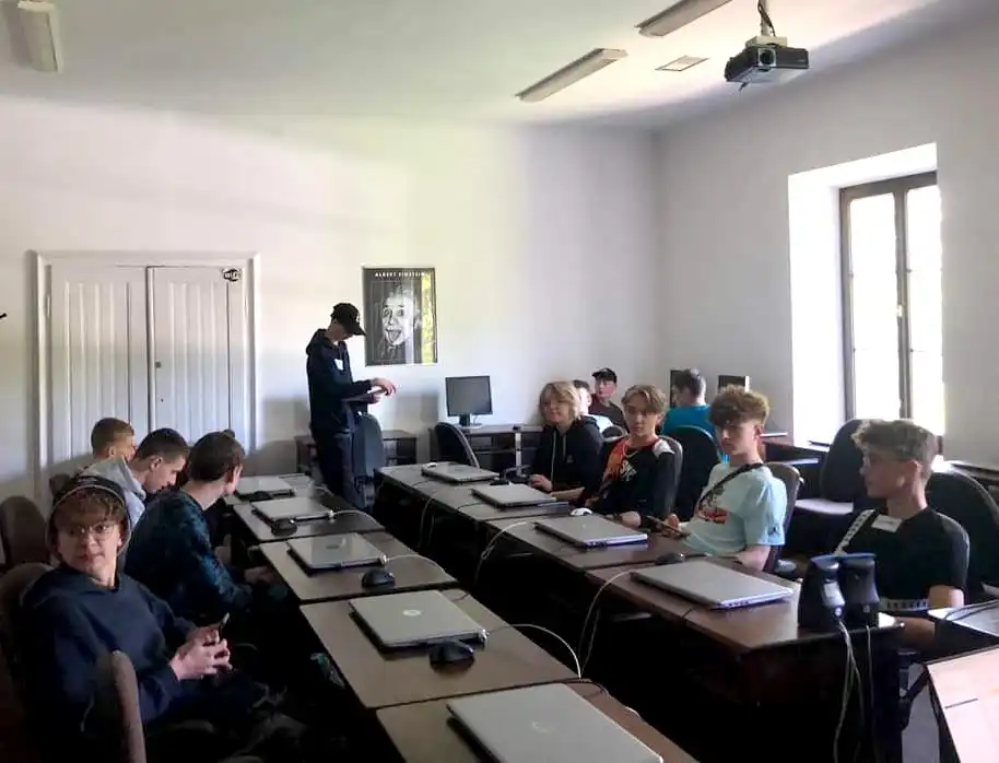 Uczniowie ZS w Łącku uczestniczyli w weekendowych warsztatach w ramach projektu Małopolska Chmura Edukacyjna