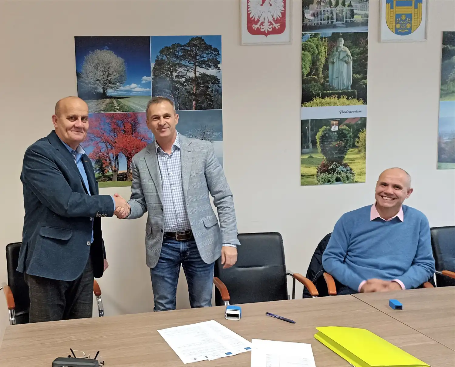Boisko w Naszacowicach czeka modernizacja. Umowa podpisana