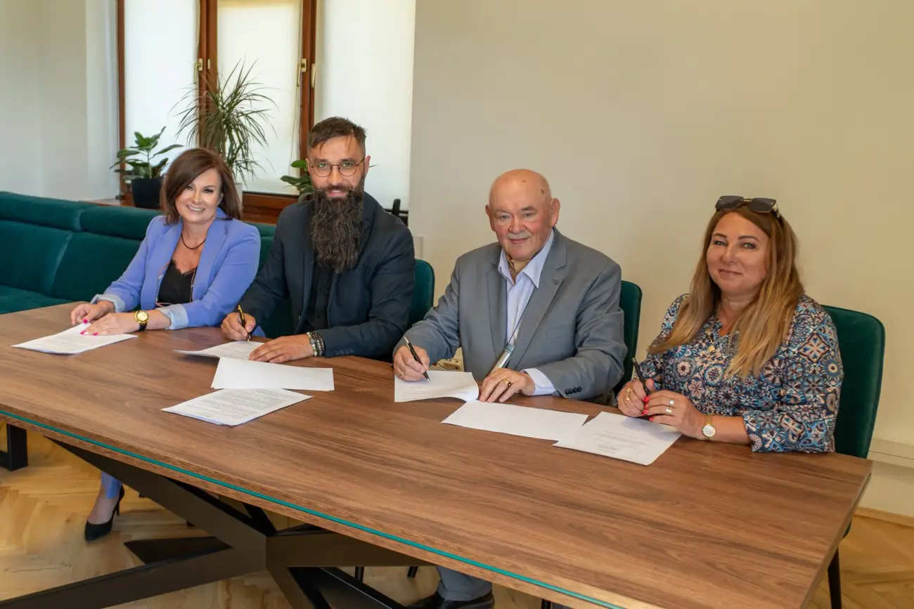 DPS pod opieką Stowarzyszenia Egida. Wójt podpisał umowę