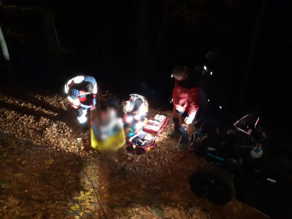 Wypadek na quadzie. Kierowca w ciężkim stanie został zabrany przez śmigłowiec LPR