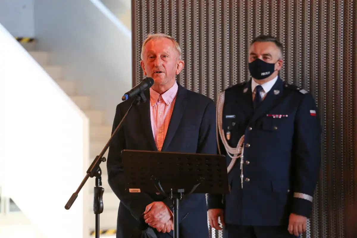 Nowi policjanci w jednostkach małopolskiego garnizonu Policji. Również w Komendzie w Gorlicach oraz Limanowej