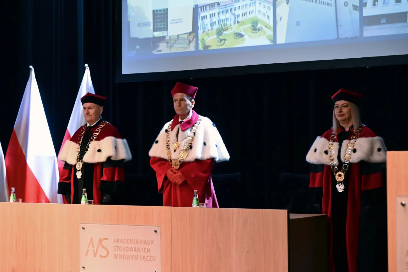 28 lat rozwoju i tysiące absolwentów. ANS w Nowym Sączu świętuje jubileusz