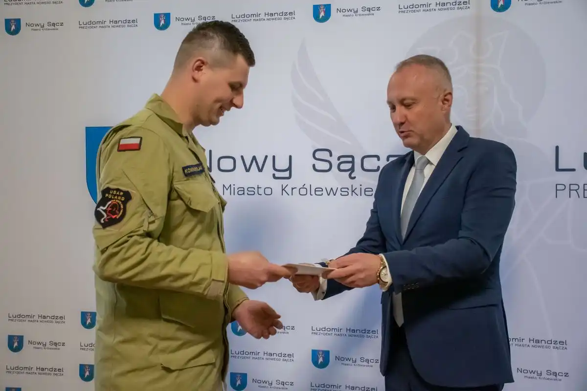 Nowy Sącz: Prezydent podziękował strażakom SGPR „Nowy Sącz” za działania ratownicze w Turcji