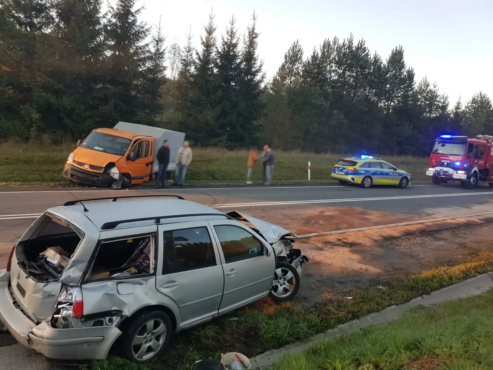 Wypadek na DK28 w Starej Wsi