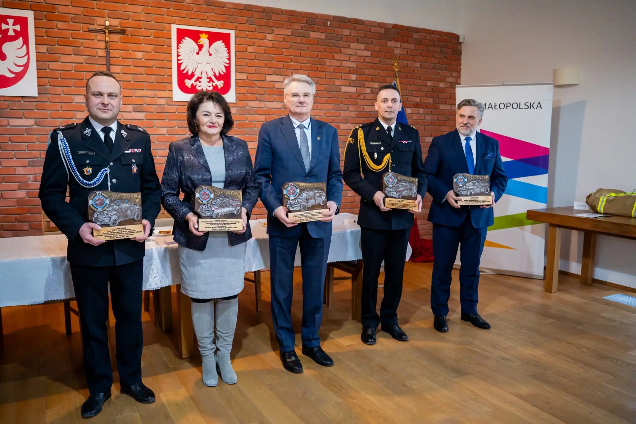 Nowy pojazd i odzież ochronna dla strażaków z OSP Biesna. Walne zebranie z ważnymi wydarzeniami