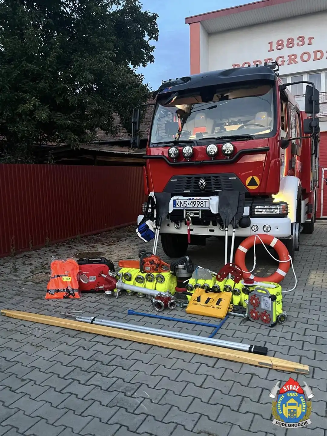Nowy sprzęt w OSP Podegrodzie. Większe bezpieczeństwo w gminie