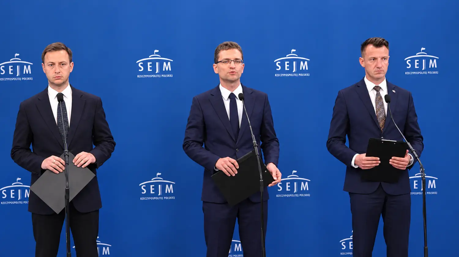 Konfederacja bierze się za dopłaty do emerytur cudzoziemców
