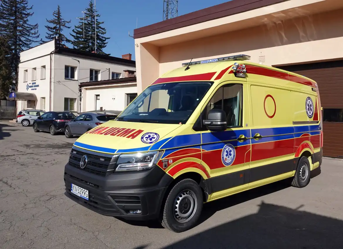 Sądeckie Pogotowie Ratunkowe ma kolejną nowoczesną karetkę